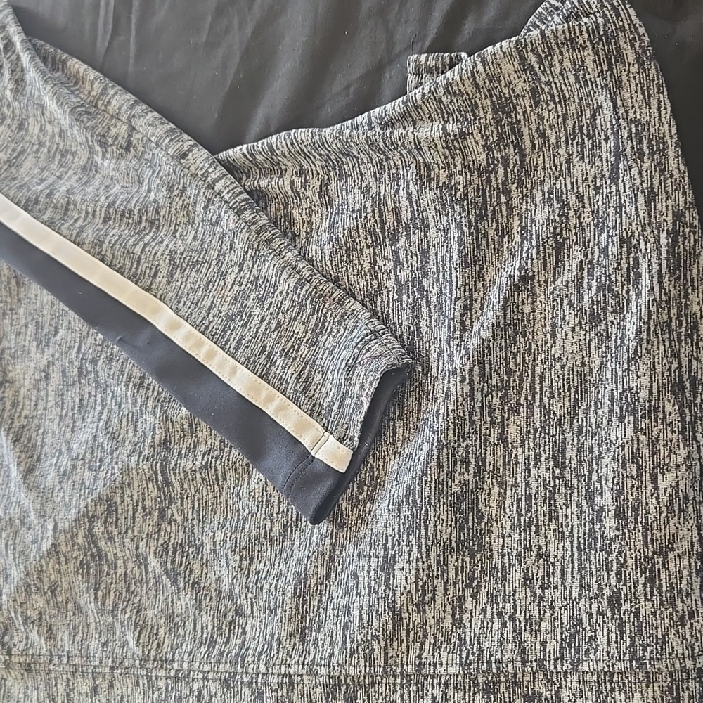 Under Armour Gray and Navy Men's Hoodie - Picture 10 of 13
